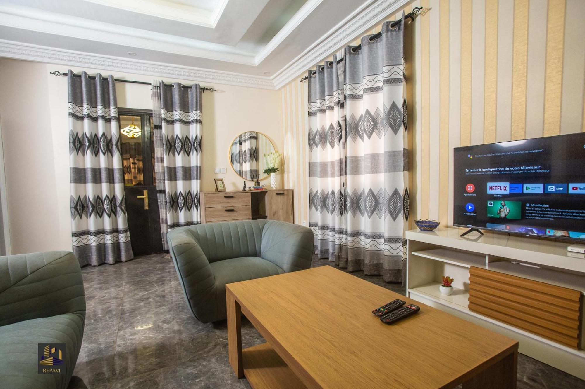 Repavi Lodge ยาอุนเด ภายนอก รูปภาพ
