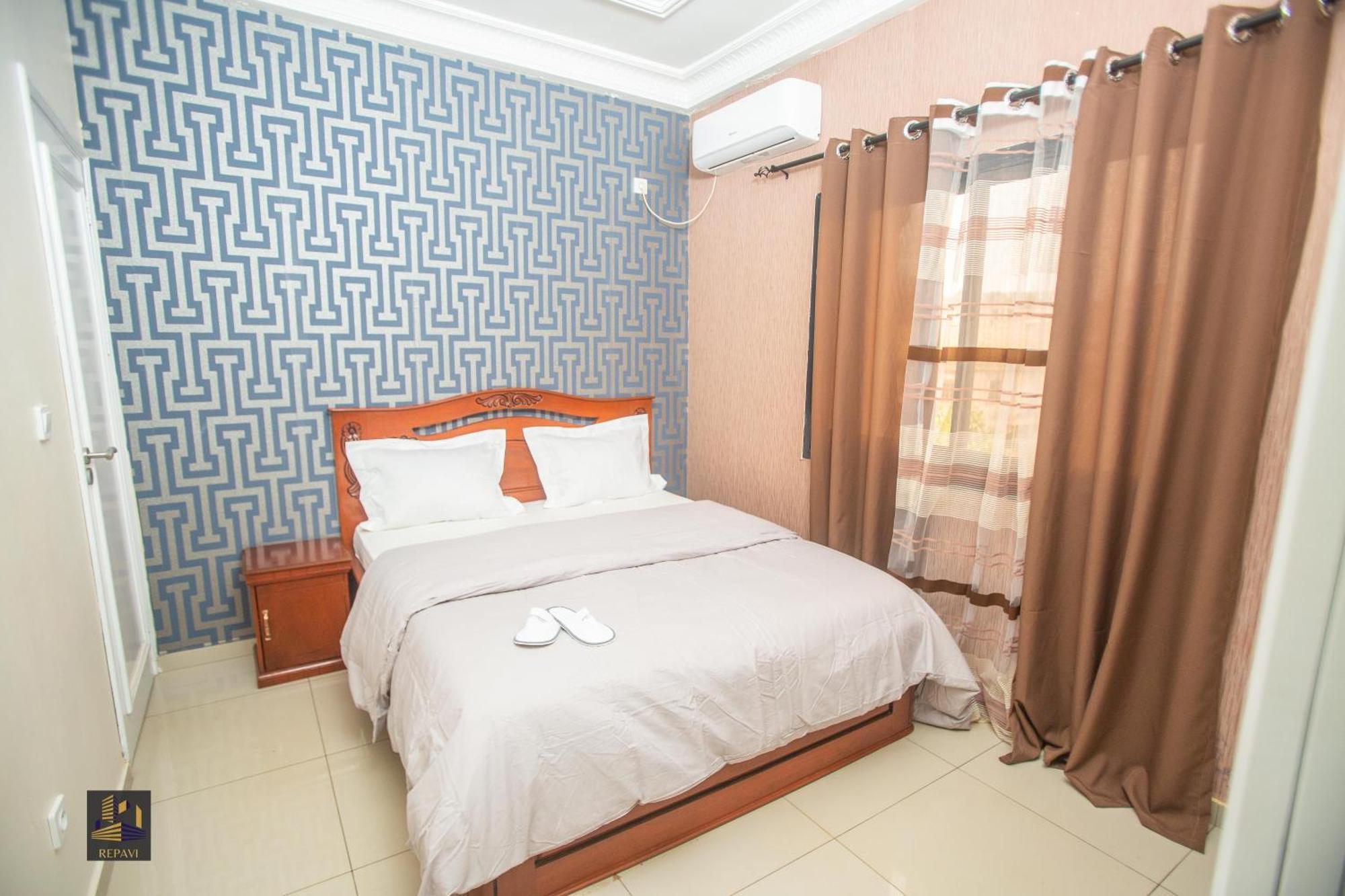 Repavi Lodge ยาอุนเด ภายนอก รูปภาพ
