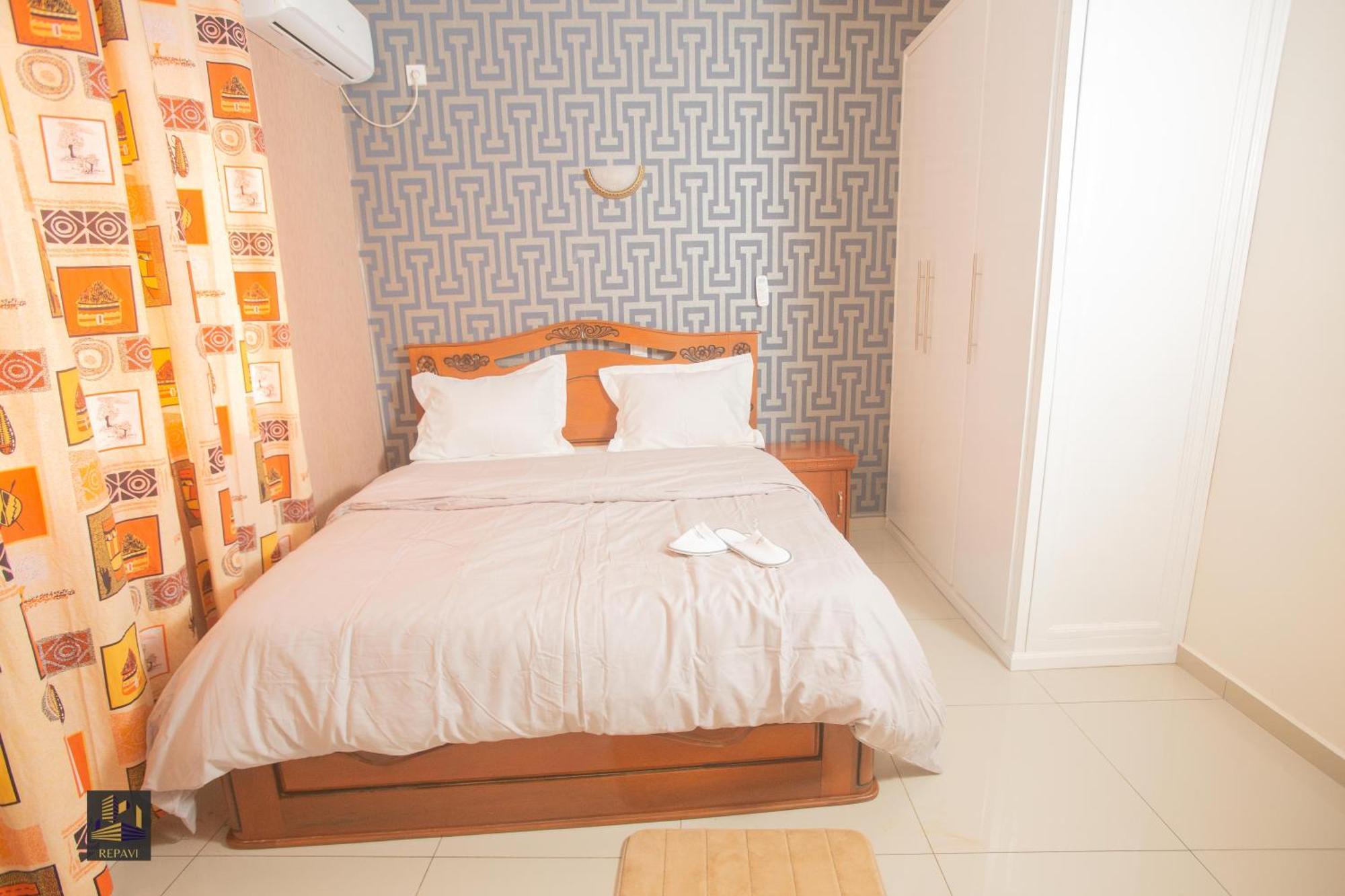 Repavi Lodge ยาอุนเด ภายนอก รูปภาพ